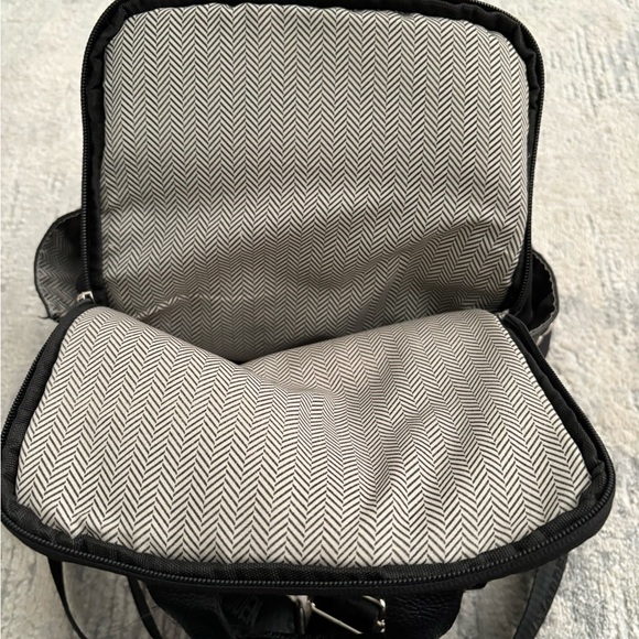 Steve Madden Black Backpack - Picture 9 of 12